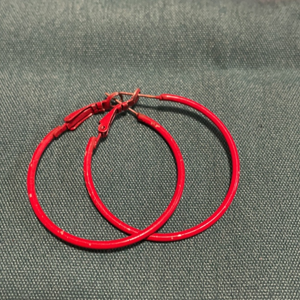 Hoop earrings - Picture 3 of 6
